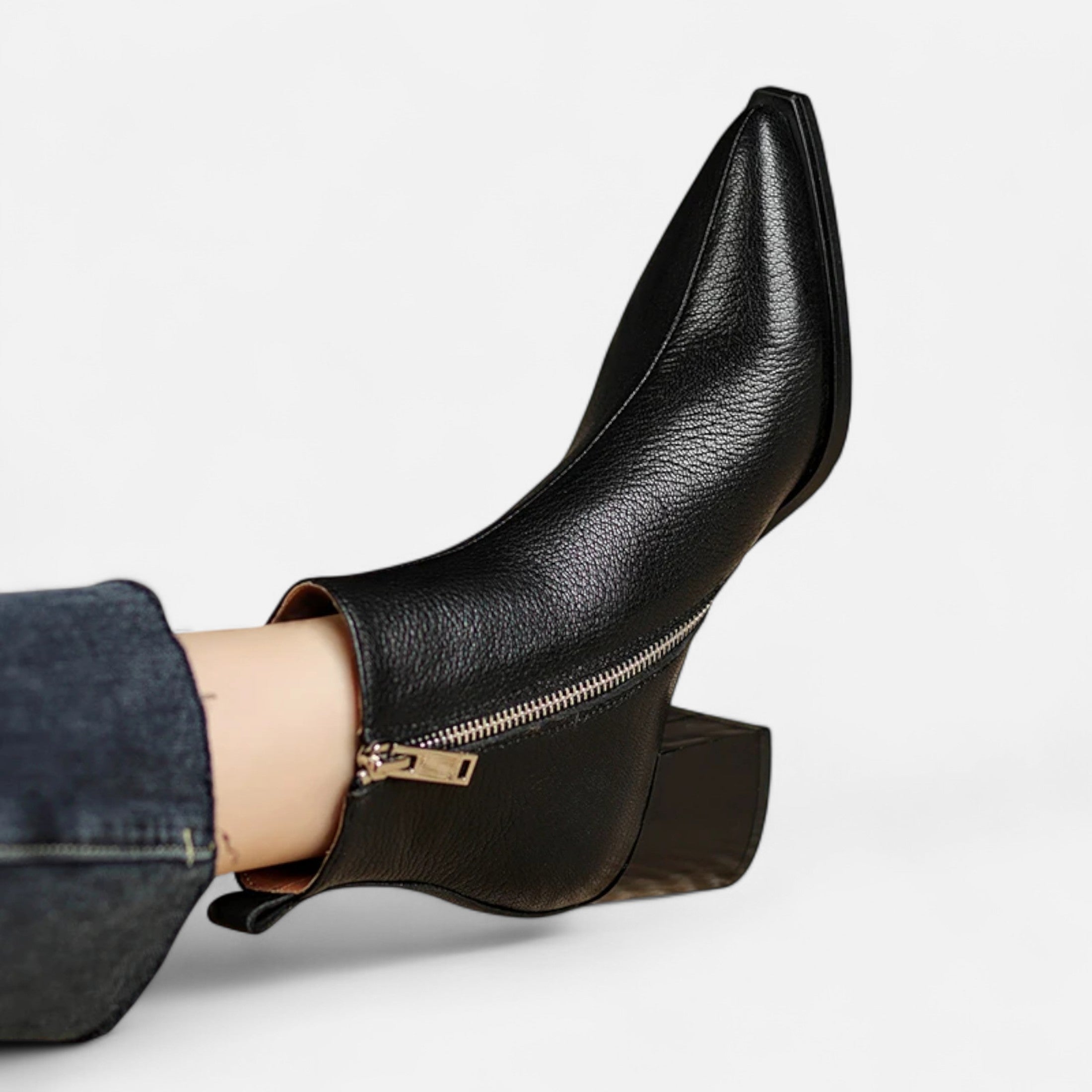 Lyndora London | Women’s Genuine Leather Chelsea Boots – Pointed Toe Square Heel