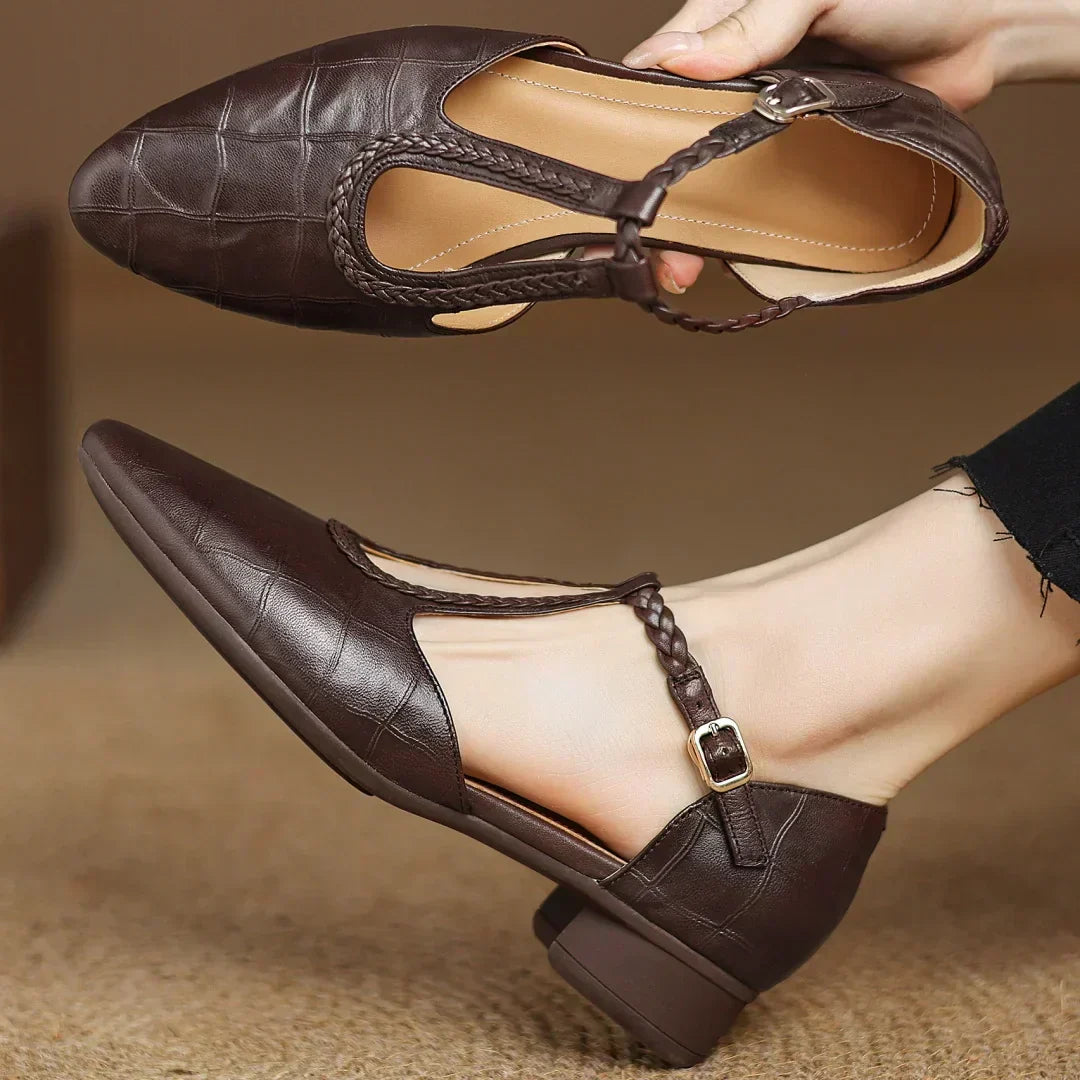 Averlis | Elegant Classic Shoes