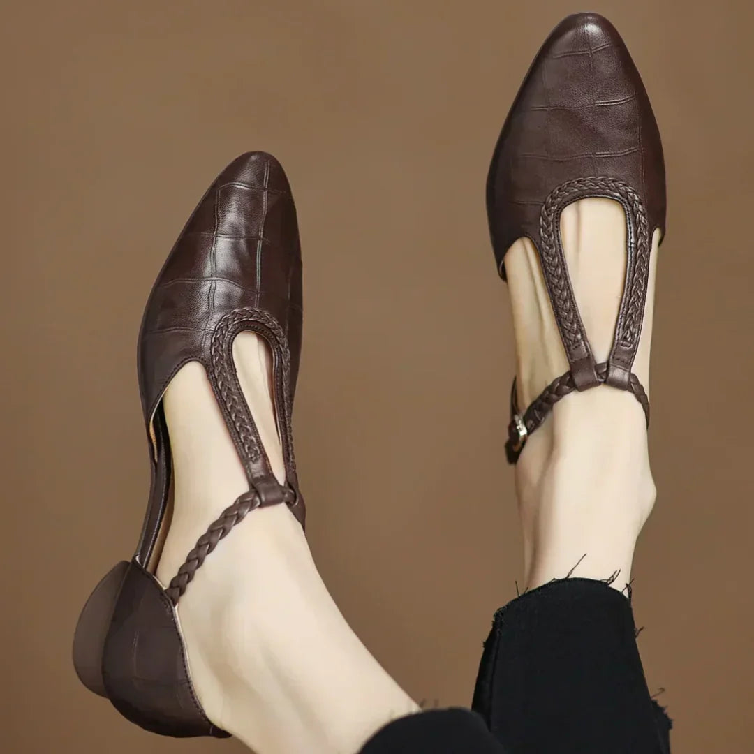 Averlis | Elegant Classic Shoes