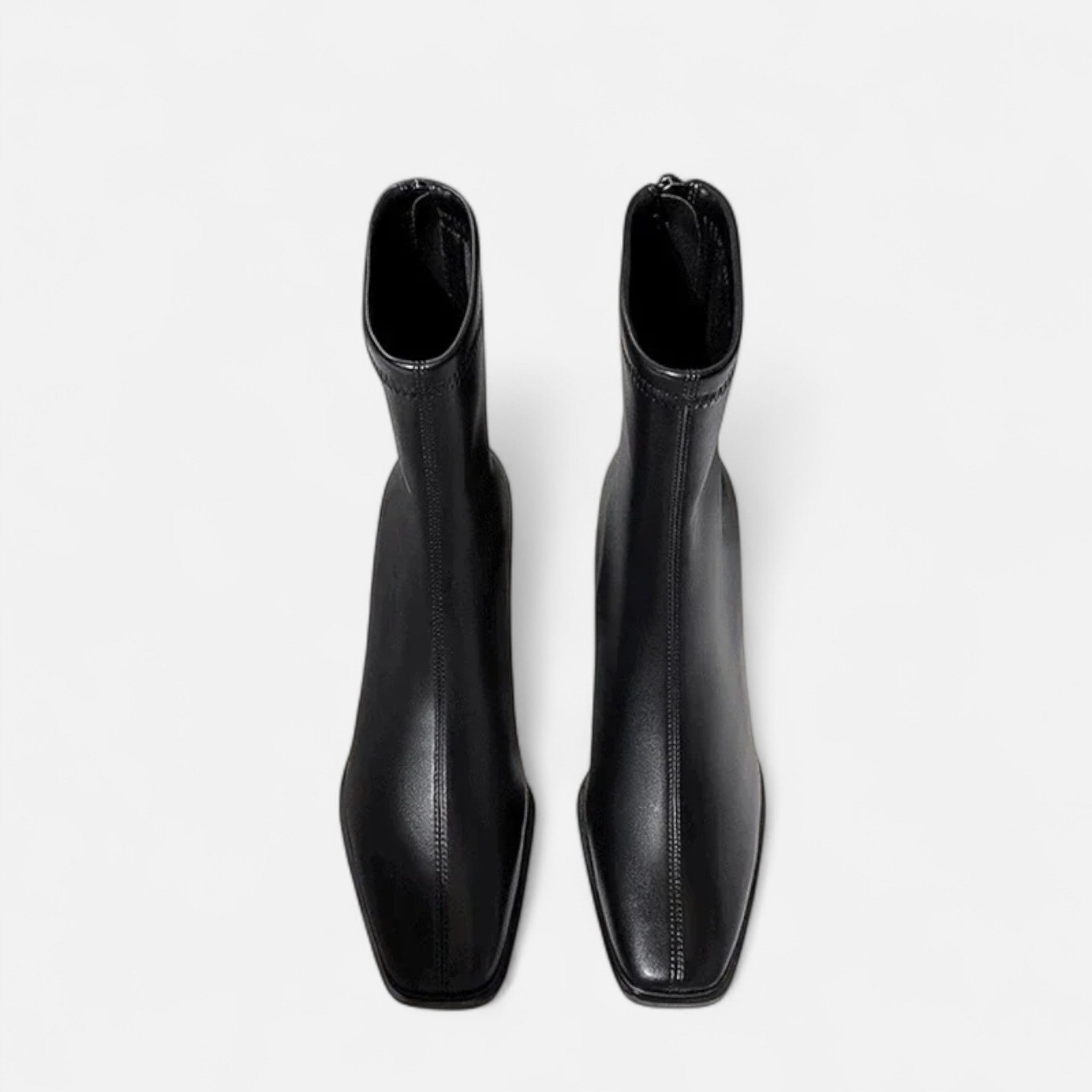 Lyndora London | Women’s Vintage Square-Toe Ankle Boots