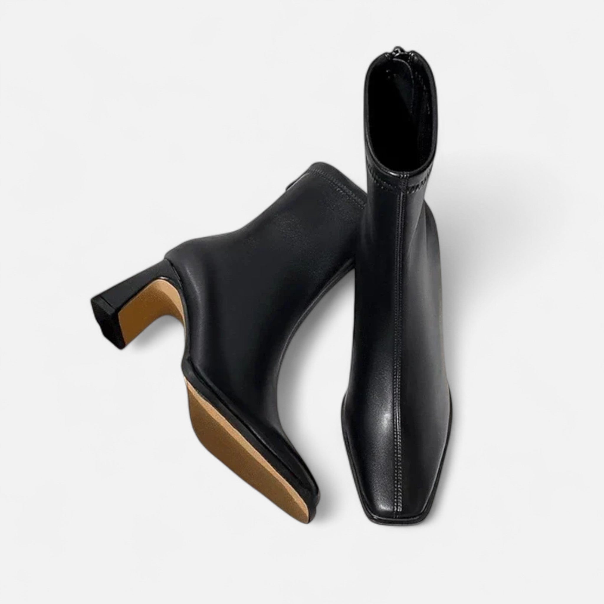 Lyndora London | Women’s Vintage Square-Toe Ankle Boots